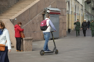 В России начался сезон происшествий с участием электросамокатов